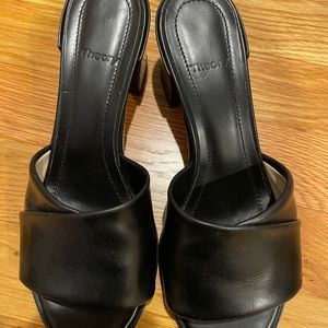 Theory folded leather sandal